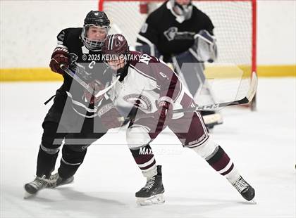Thumbnail 3 in Farmington Valley CoOp @ North Haven (CIAC DII 1st Round) photogallery.