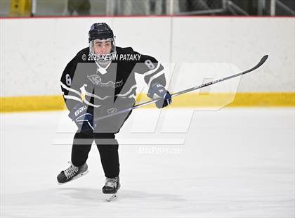 Thumbnail 3 in Farmington Valley CoOp @ North Haven (CIAC DII 1st Round) photogallery.