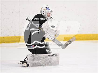 Thumbnail 1 in Farmington Valley CoOp @ North Haven (CIAC DII 1st Round) photogallery.