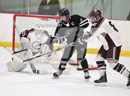 Thumbnail 2 in Farmington Valley CoOp @ North Haven (CIAC DII 1st Round) photogallery.