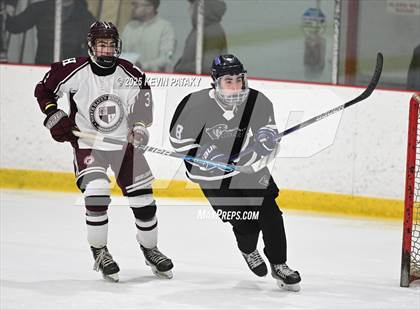 Thumbnail 2 in Farmington Valley CoOp @ North Haven (CIAC DII 1st Round) photogallery.