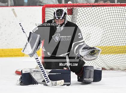 Thumbnail 3 in Farmington Valley CoOp @ North Haven (CIAC DII 1st Round) photogallery.