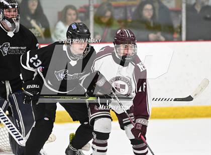 Thumbnail 3 in Farmington Valley CoOp @ North Haven (CIAC DII 1st Round) photogallery.