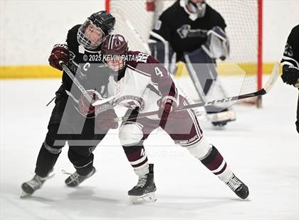 Thumbnail 1 in Farmington Valley CoOp @ North Haven (CIAC DII 1st Round) photogallery.