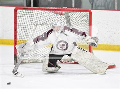 Thumbnail 3 in Farmington Valley CoOp @ North Haven (CIAC DII 1st Round) photogallery.