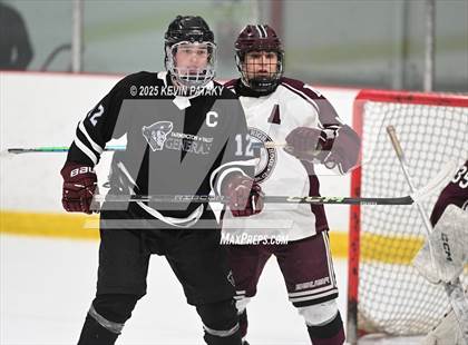 Thumbnail 3 in Farmington Valley CoOp @ North Haven (CIAC DII 1st Round) photogallery.