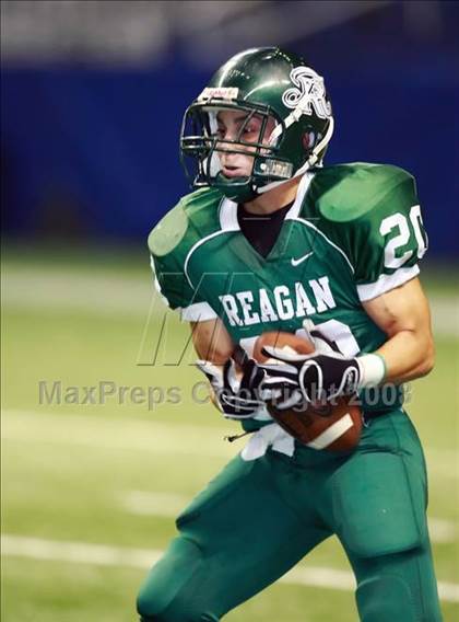 Thumbnail 1 in Cinco Ranch vs Reagan (Texas Football Classic) photogallery.