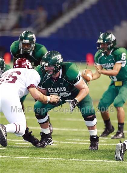 Thumbnail 3 in Cinco Ranch vs Reagan (Texas Football Classic) photogallery.