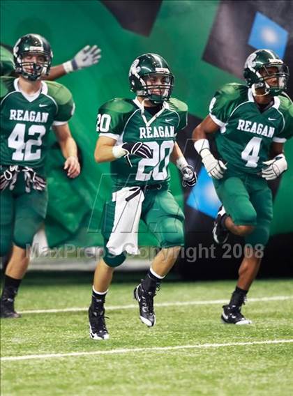 Thumbnail 3 in Cinco Ranch vs Reagan (Texas Football Classic) photogallery.