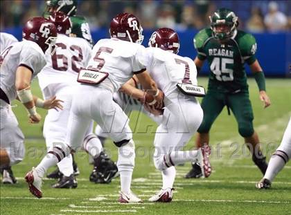 Thumbnail 3 in Cinco Ranch vs Reagan (Texas Football Classic) photogallery.