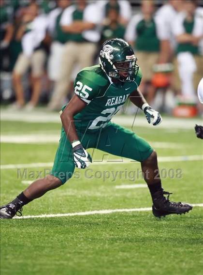 Thumbnail 1 in Cinco Ranch vs Reagan (Texas Football Classic) photogallery.