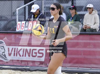 Thumbnail 1 in Mira Costa vs Redondo Union (CIFSS D1 Championship) photogallery.