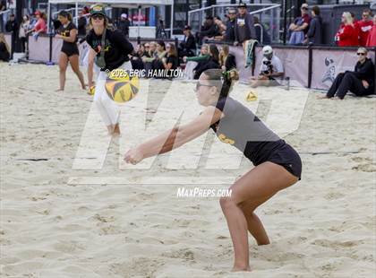 Thumbnail 2 in Mira Costa vs Redondo Union (CIFSS D1 Championship) photogallery.