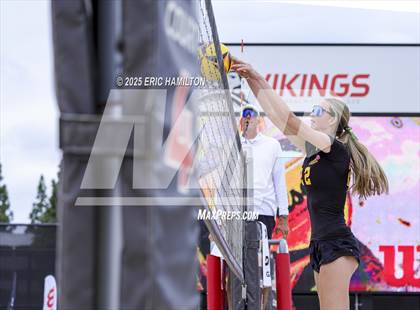 Thumbnail 1 in Mira Costa vs Redondo Union (CIFSS D1 Championship) photogallery.