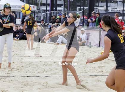 Thumbnail 3 in Mira Costa vs Redondo Union (CIFSS D1 Championship) photogallery.