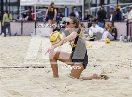 Thumbnail 3 in Mira Costa vs Redondo Union (CIFSS D1 Championship) photogallery.