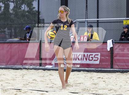Thumbnail 3 in Mira Costa vs Redondo Union (CIFSS D1 Championship) photogallery.
