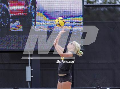 Thumbnail 2 in Mira Costa vs Redondo Union (CIFSS D1 Championship) photogallery.