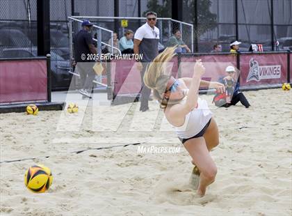 Thumbnail 1 in Mira Costa vs Redondo Union (CIFSS D1 Championship) photogallery.
