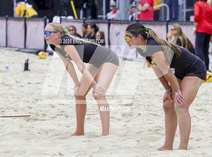 Thumbnail 2 in Mira Costa vs Redondo Union (CIFSS D1 Championship) photogallery.