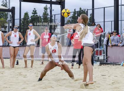 Thumbnail 1 in Mira Costa vs Redondo Union (CIFSS D1 Championship) photogallery.