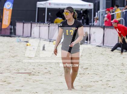 Thumbnail 2 in Mira Costa vs Redondo Union (CIFSS D1 Championship) photogallery.