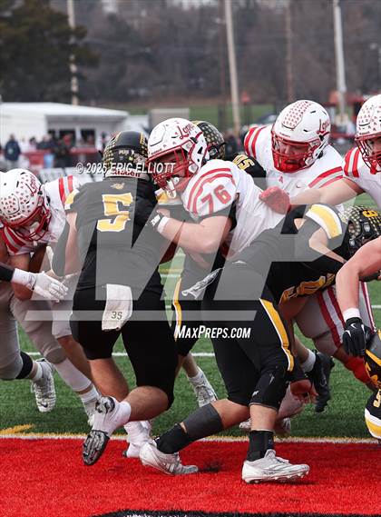 Thumbnail 1 in Avonworth vs Northwestern Lehigh (PIAA 3A Final) photogallery.