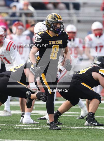 Thumbnail 3 in Avonworth vs Northwestern Lehigh (PIAA 3A Final) photogallery.