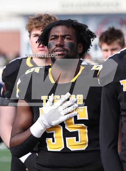 Thumbnail 2 in Avonworth vs Northwestern Lehigh (PIAA 3A Final) photogallery.