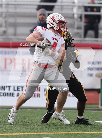 Thumbnail 1 in Avonworth vs Northwestern Lehigh (PIAA 3A Final) photogallery.