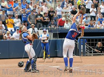 Thumbnail 2 in Canon-McMillian vs Neshaminy (PIAA Class AAAA Final) photogallery.