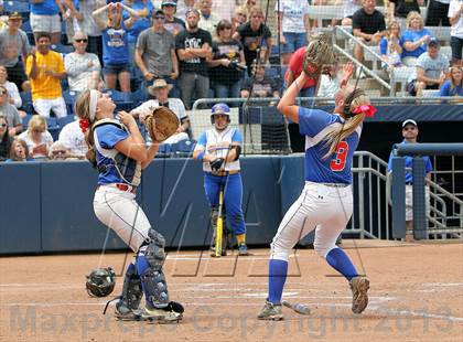 Thumbnail 2 in Canon-McMillian vs Neshaminy (PIAA Class AAAA Final) photogallery.