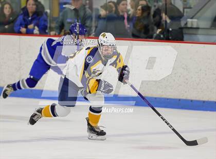 Thumbnail 2 in Notre Dame Academy vs Braintree (MIAA Division 1 Sweet 16) photogallery.