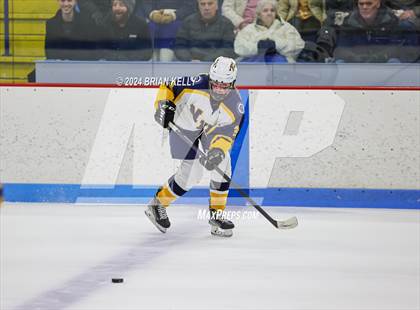 Thumbnail 3 in Notre Dame Academy vs Braintree (MIAA Division 1 Sweet 16) photogallery.