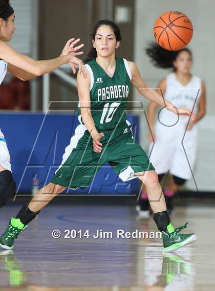 Thumbnail 3 in Pasadena vs. Pasadena Memorial (McDonald's Texas Invitational) photogallery.