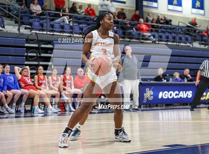 Thumbnail 2 in Incarnate Word Academy @ Bishop Miege photogallery.