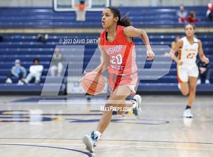 Thumbnail 2 in Incarnate Word Academy @ Bishop Miege photogallery.