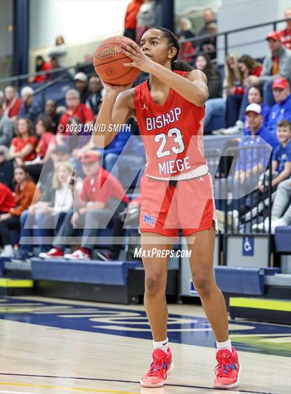 Thumbnail 3 in Incarnate Word Academy @ Bishop Miege photogallery.