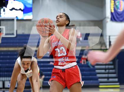 Thumbnail 2 in Incarnate Word Academy @ Bishop Miege photogallery.