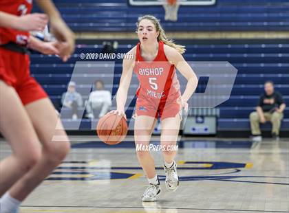 Thumbnail 2 in Incarnate Word Academy @ Bishop Miege photogallery.