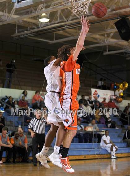 Thumbnail 2 in Grissom @ Lee photogallery.
