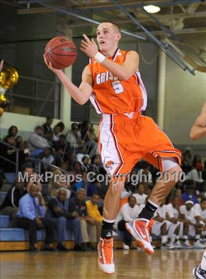 Thumbnail 1 in Grissom @ Lee photogallery.