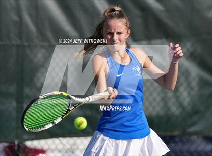 Thumbnail 3 in NCHSAA 3A Tennis Doubles Final photogallery.