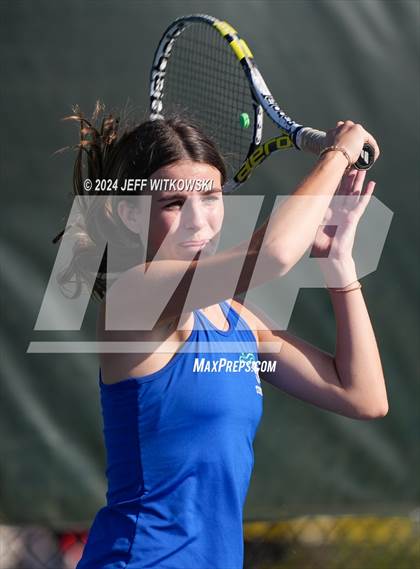 Thumbnail 2 in NCHSAA 3A Tennis Doubles Final photogallery.