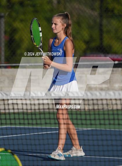 Thumbnail 2 in NCHSAA 3A Tennis Doubles Final photogallery.
