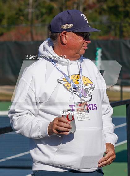 Thumbnail 2 in NCHSAA 3A Tennis Doubles Final photogallery.
