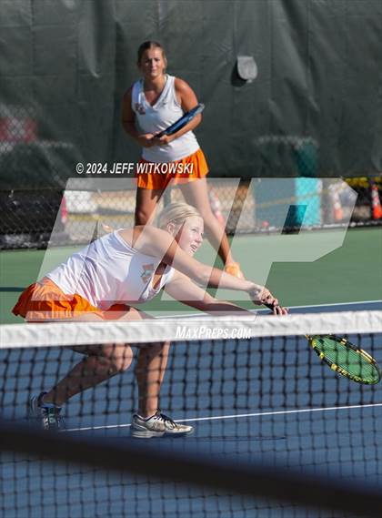 Thumbnail 3 in NCHSAA 3A Tennis Doubles Final photogallery.
