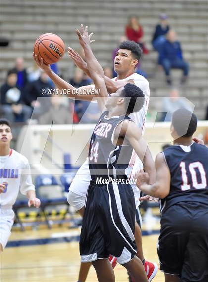 Thumbnail 3 in Antonian Prep JV vs Wagner JV (SAISD Invitational) photogallery.