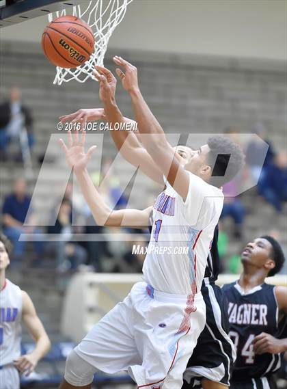 Thumbnail 2 in Antonian Prep JV vs Wagner JV (SAISD Invitational) photogallery.