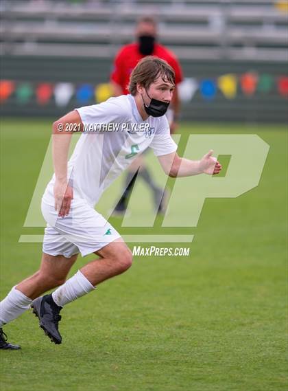 Thumbnail 2 in Myers Park vs. Cardinal Gibbons (1 of 2 - NCHSAA 4A Final - the Game) photogallery.